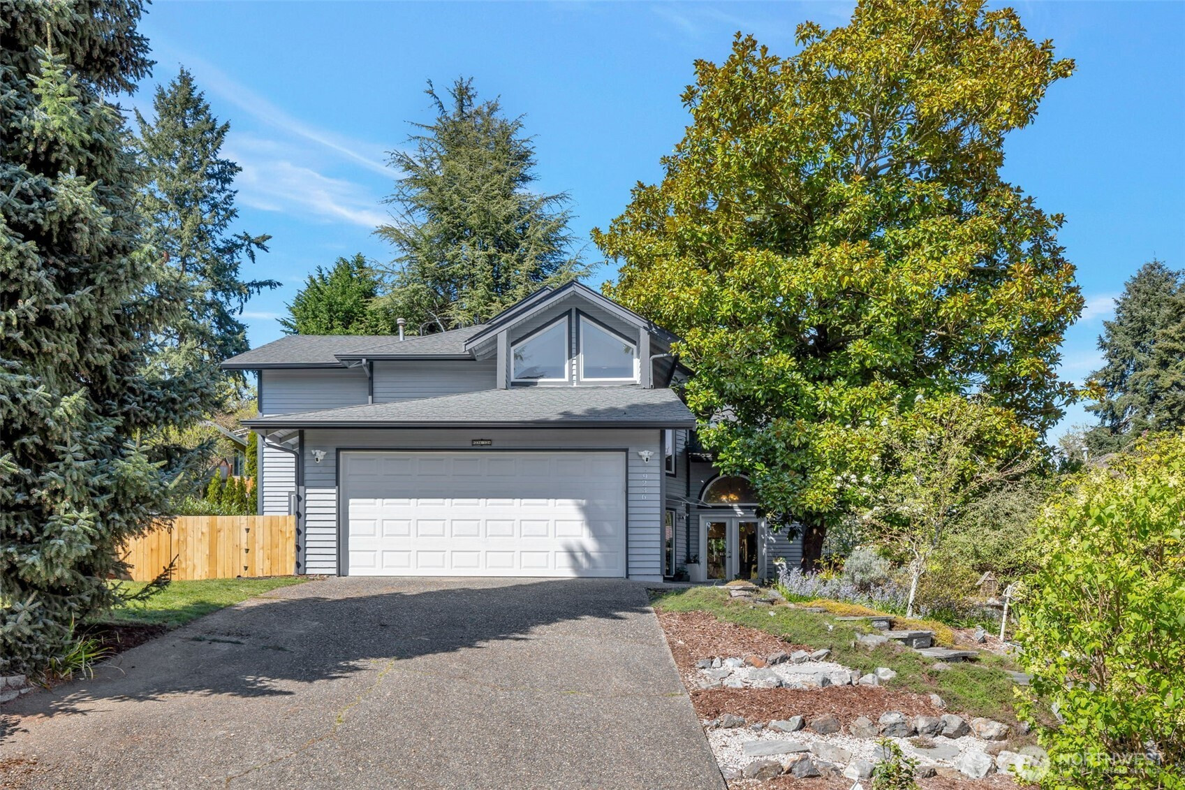9236 NE 126th Place, Kirkland, WA 98034