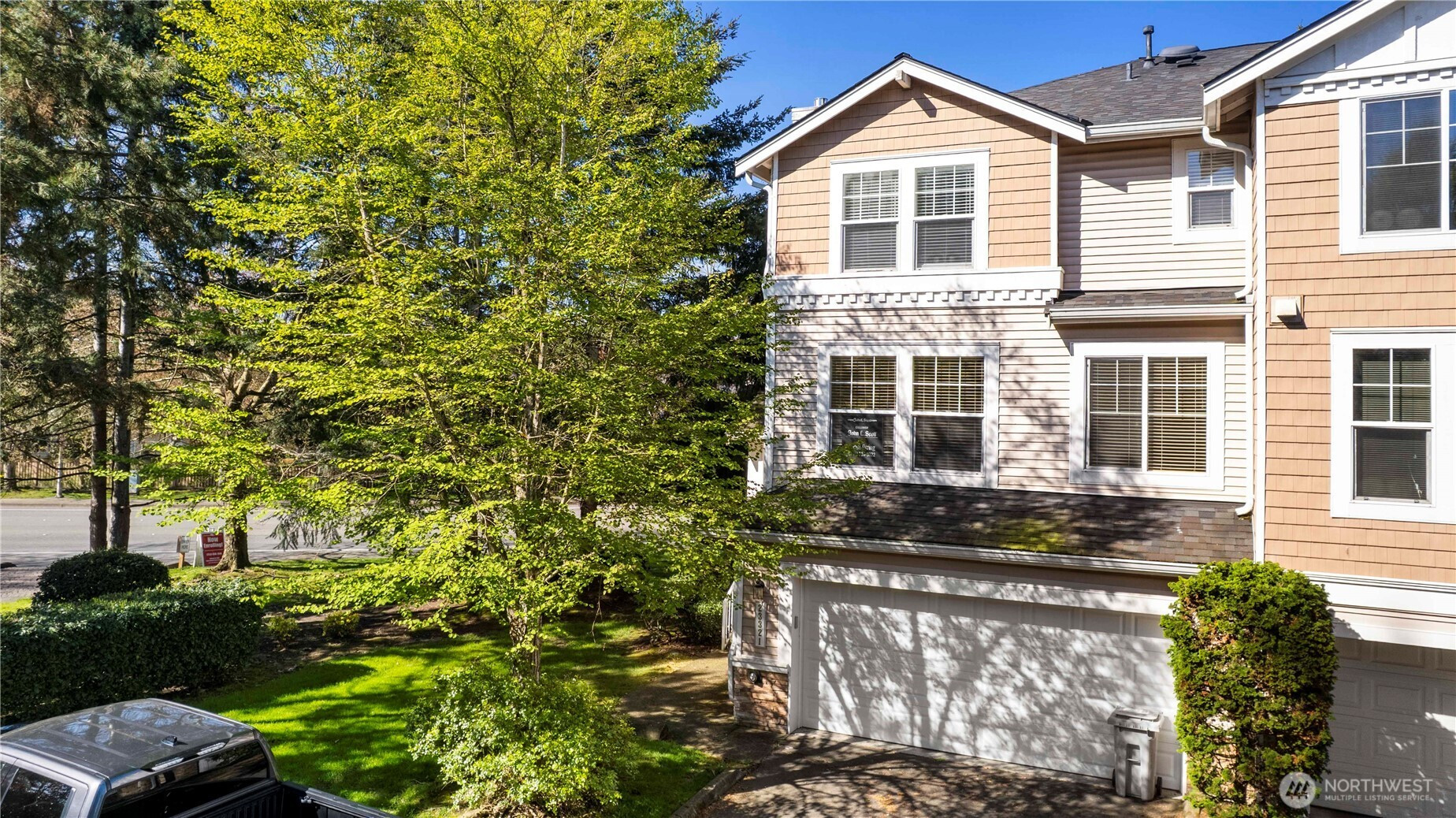 23321 60th Place S, Kent, WA 98032