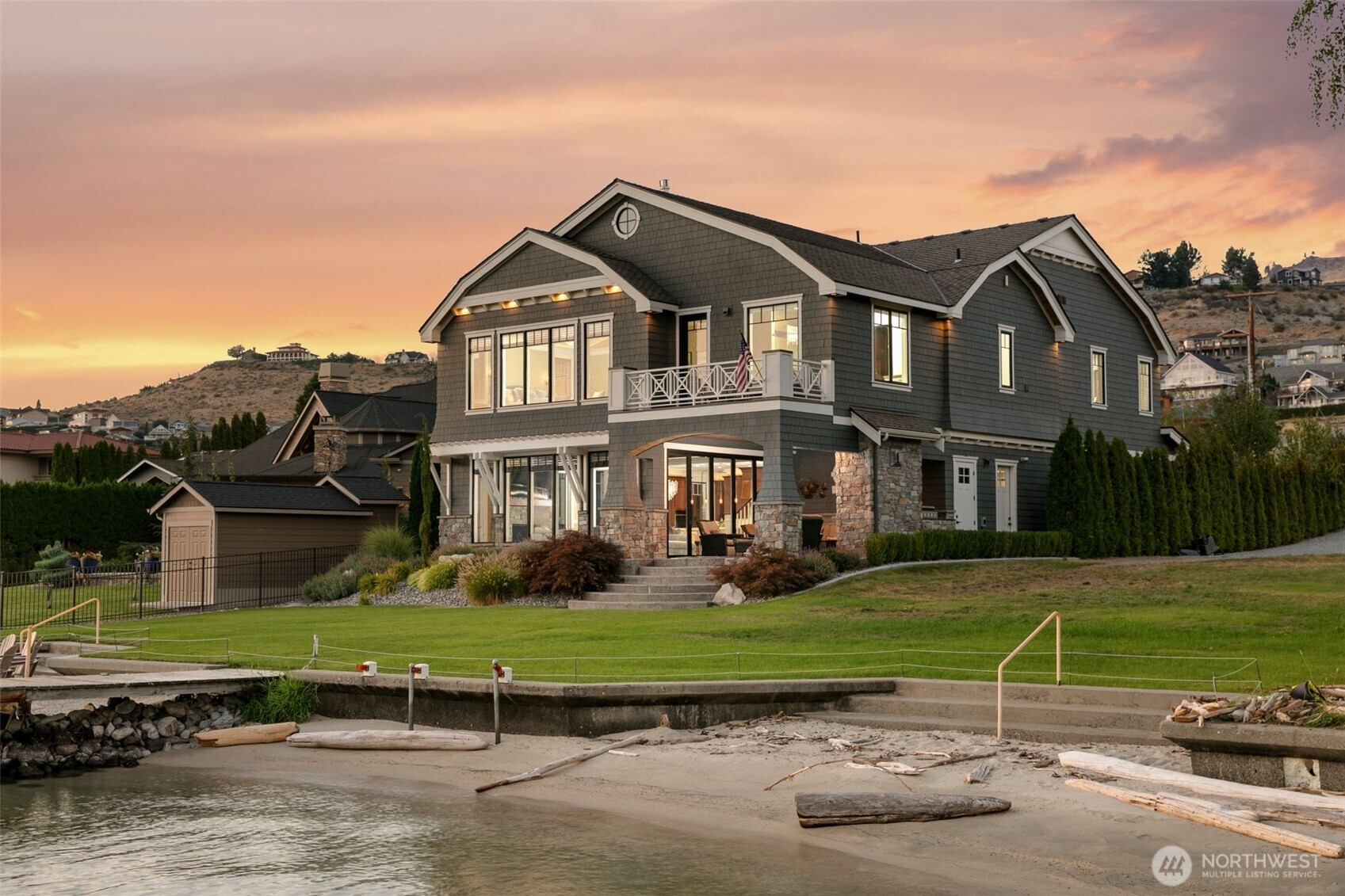 58 Key Bay Lane, Chelan, WA 98816