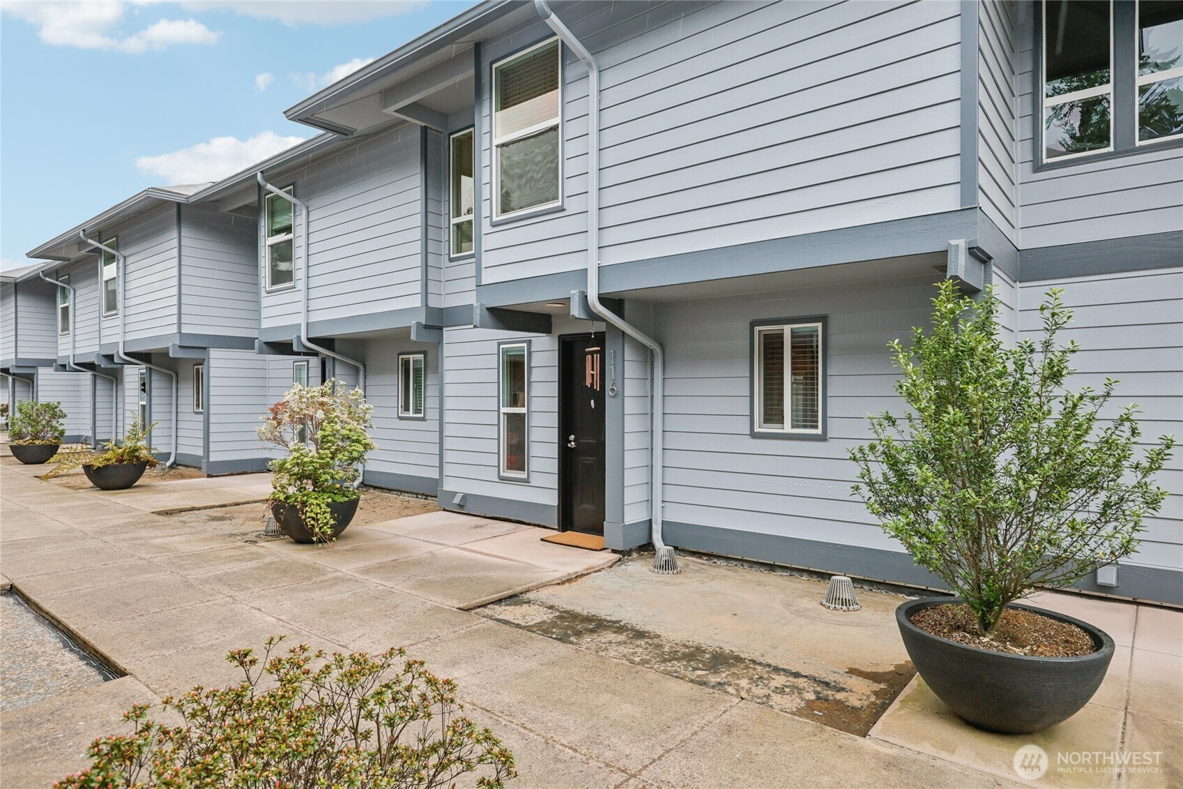 10001 NE 12th Street, Bellevue, WA 98004