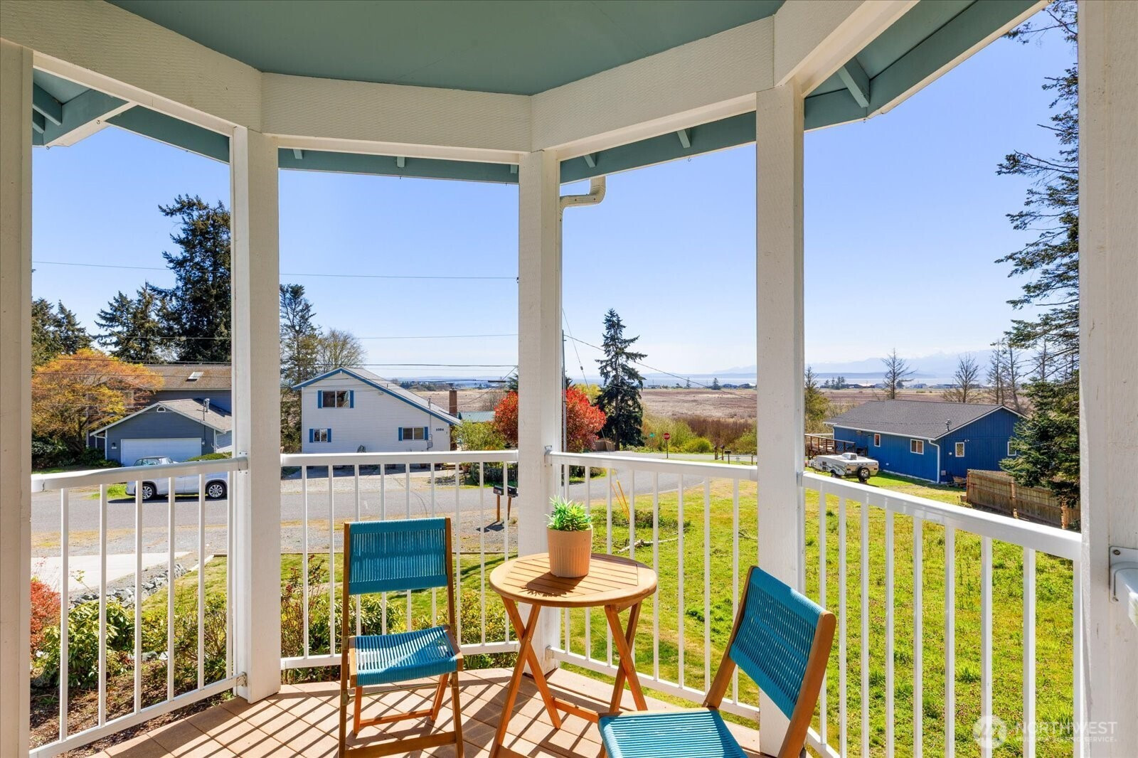 1041 Halsey Drive, Coupeville, WA 98239