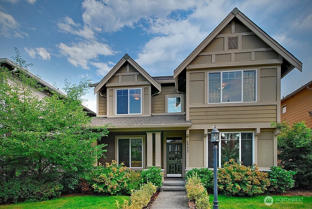 6453 193rd Place NE, Redmond, WA 98052