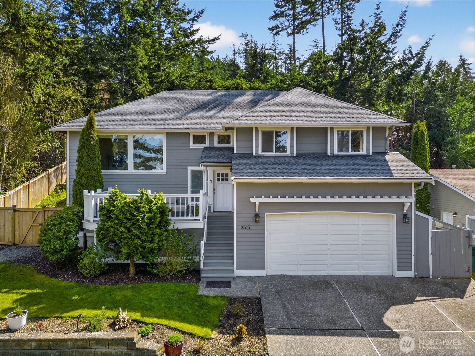 3515 W 7th Place, Anacortes, WA 98221