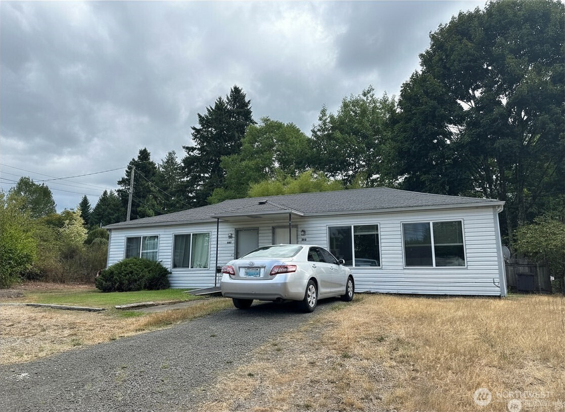 404 N 13th Street, Shelton, WA 98584
