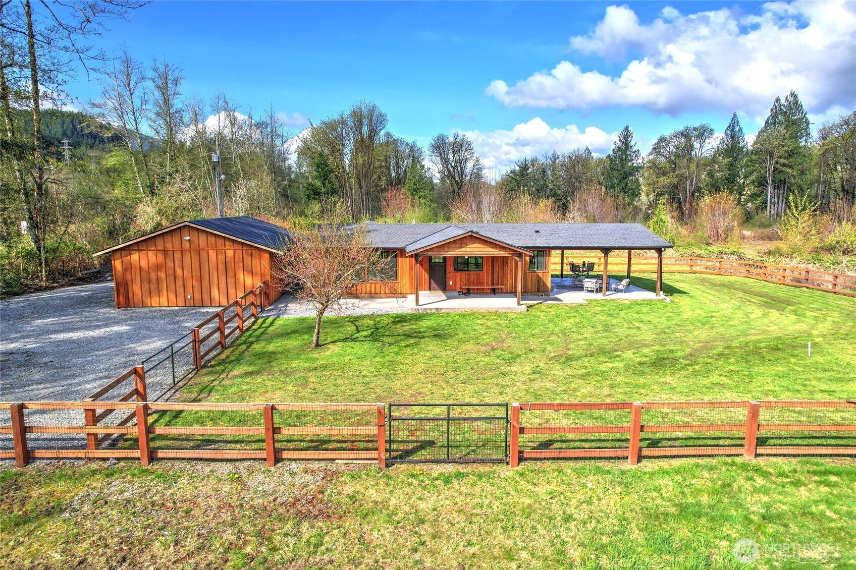 30313 State Route 530 NE, Arlington, WA 98223