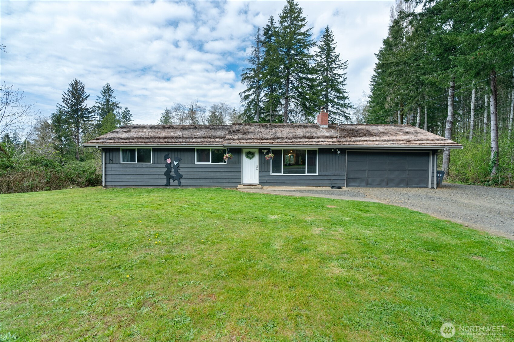 4653 Wishkah Road, Aberdeen, WA 98520