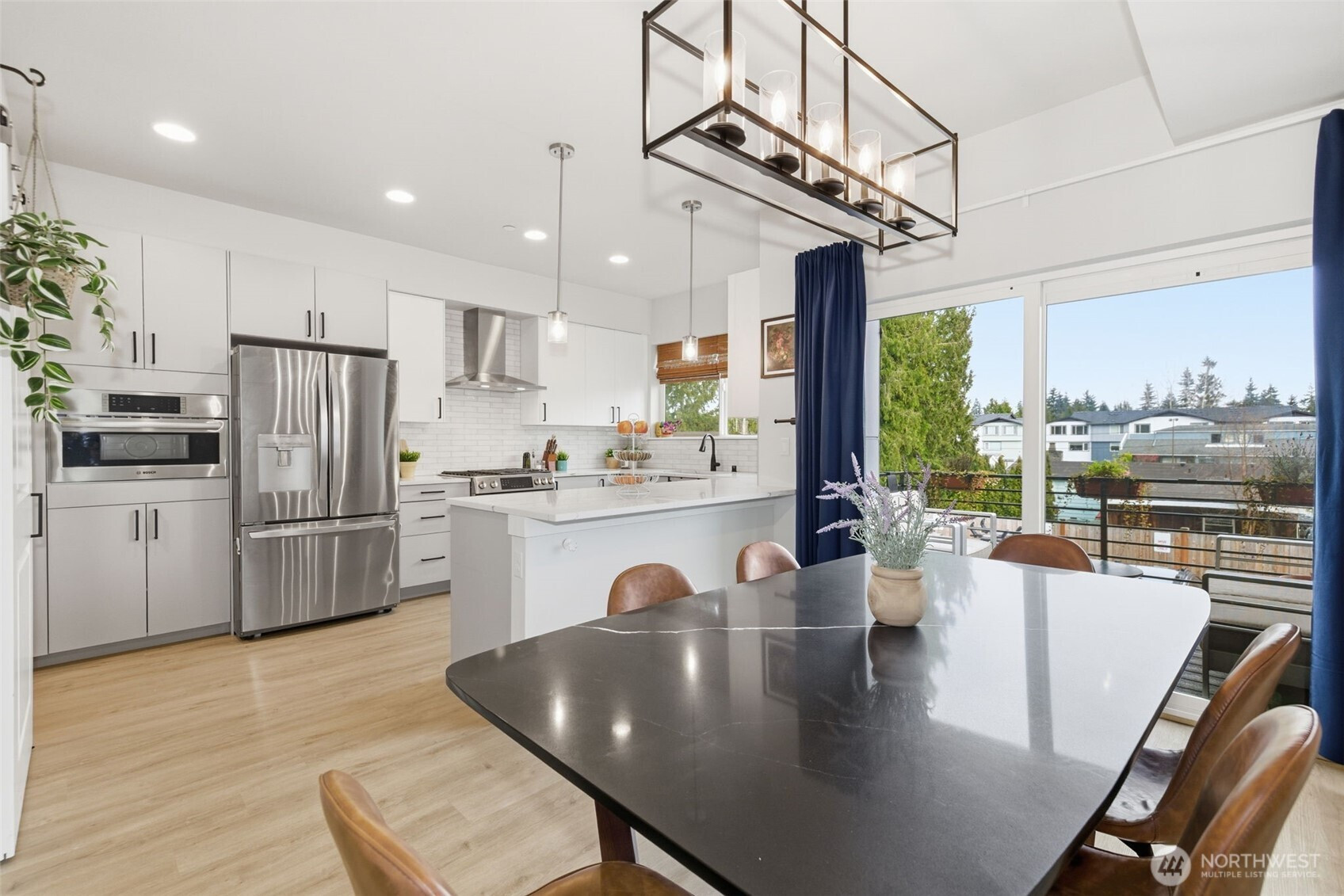 806 164th Street SW, Lynnwood, WA 98037