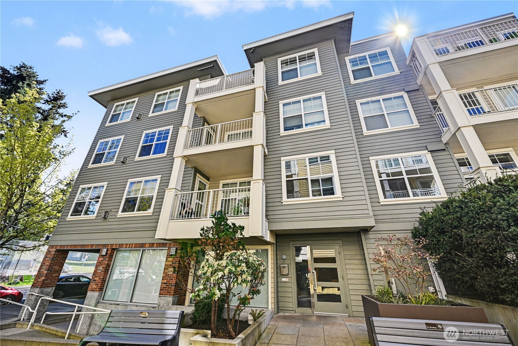 2901 NE Blakely Street, Seattle, WA 98105