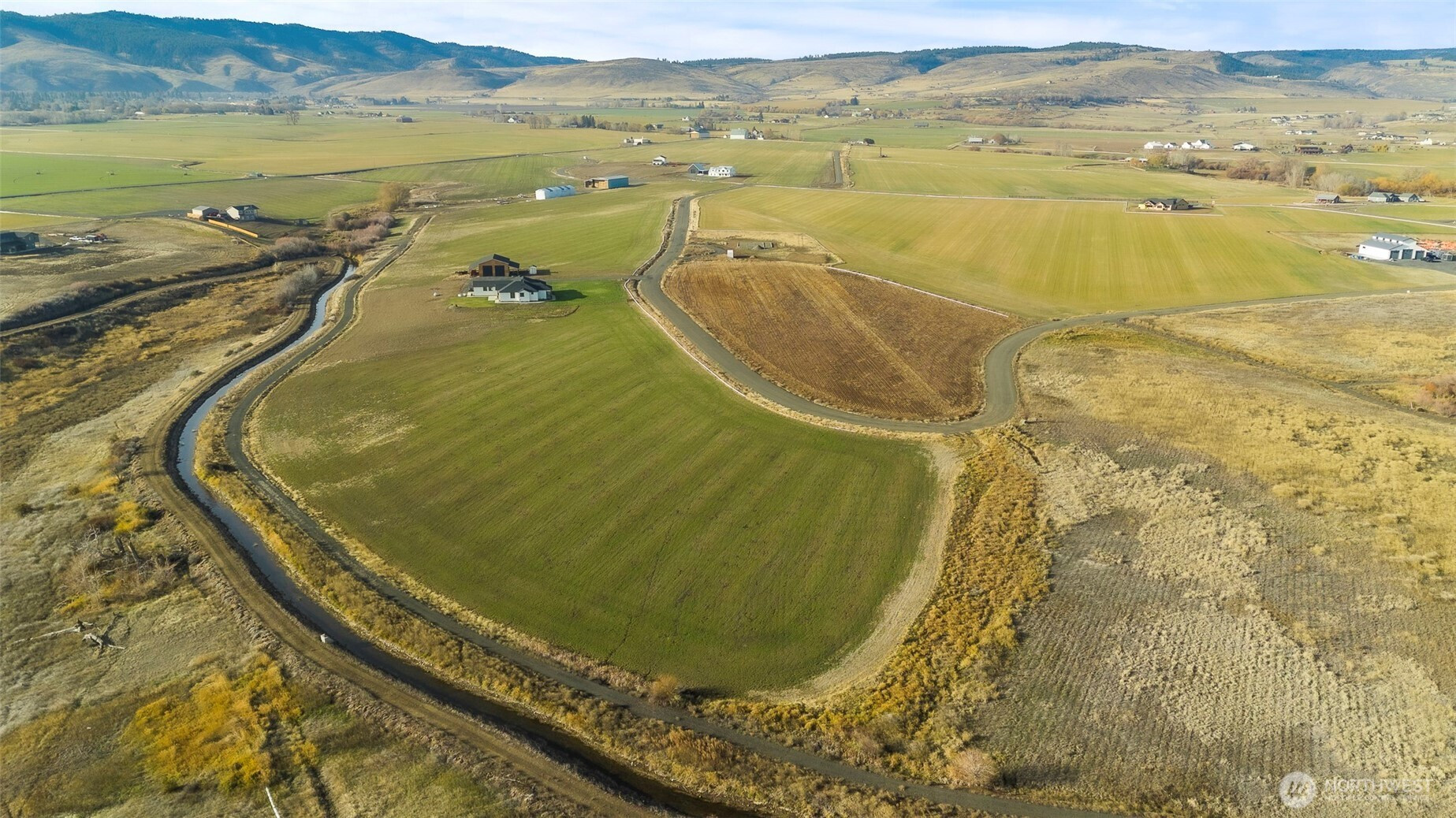1681 Edge Bluff Loop, Ellensburg, WA 98926