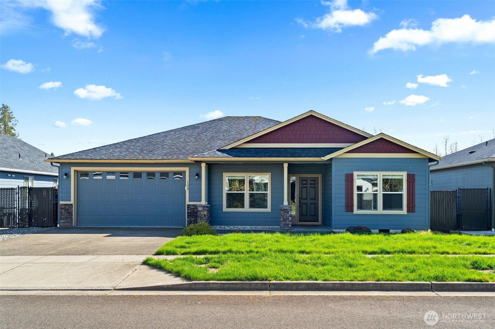 123 Zephyr Drive, Silverlake, WA 98645