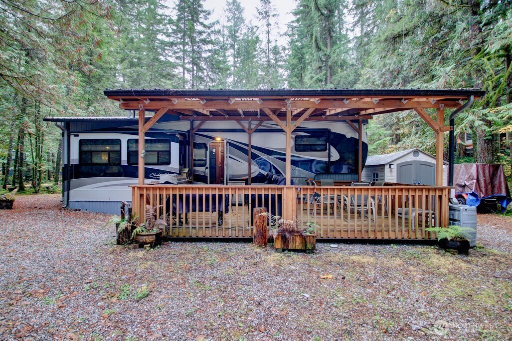 245 Schinn Canyon Court, Deming, WA 98244