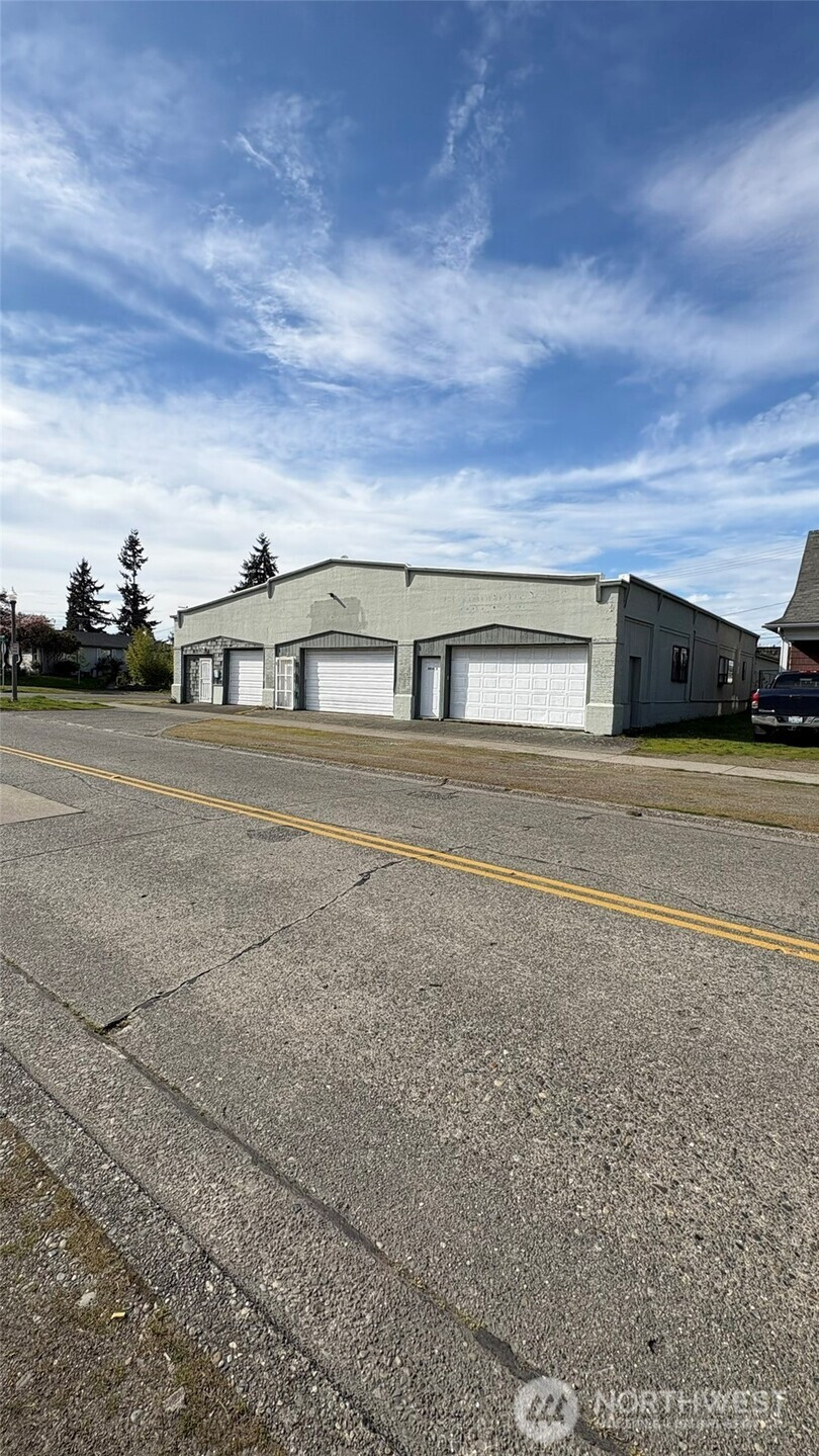 501 E 34th Street, Tacoma, WA 98404