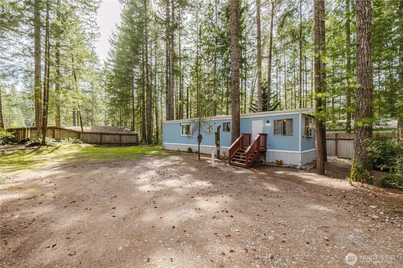 20 NE Lake Place, Tahuya, WA 98588