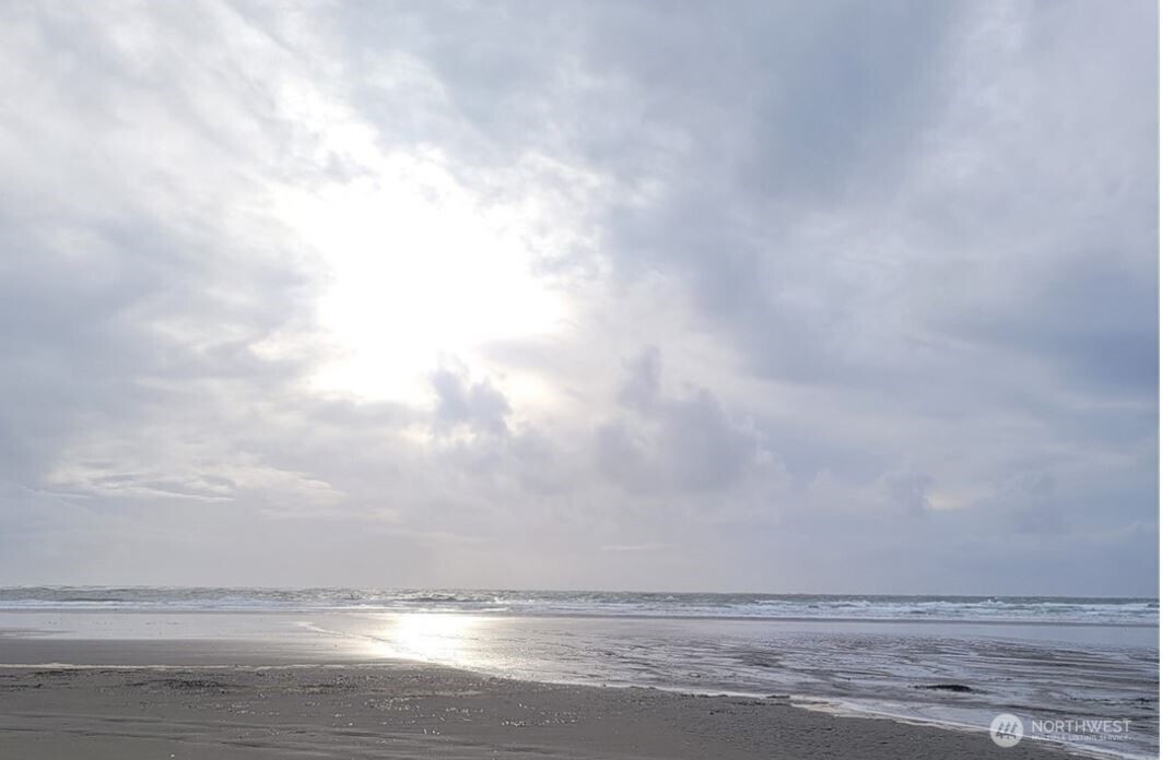 47 XX State Route 105 S, Grayland, WA 98547