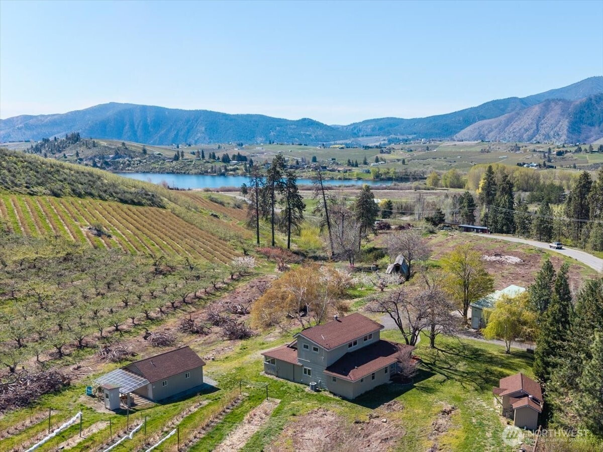 882 Lower Joe Creek Road, Manson, WA 98831
