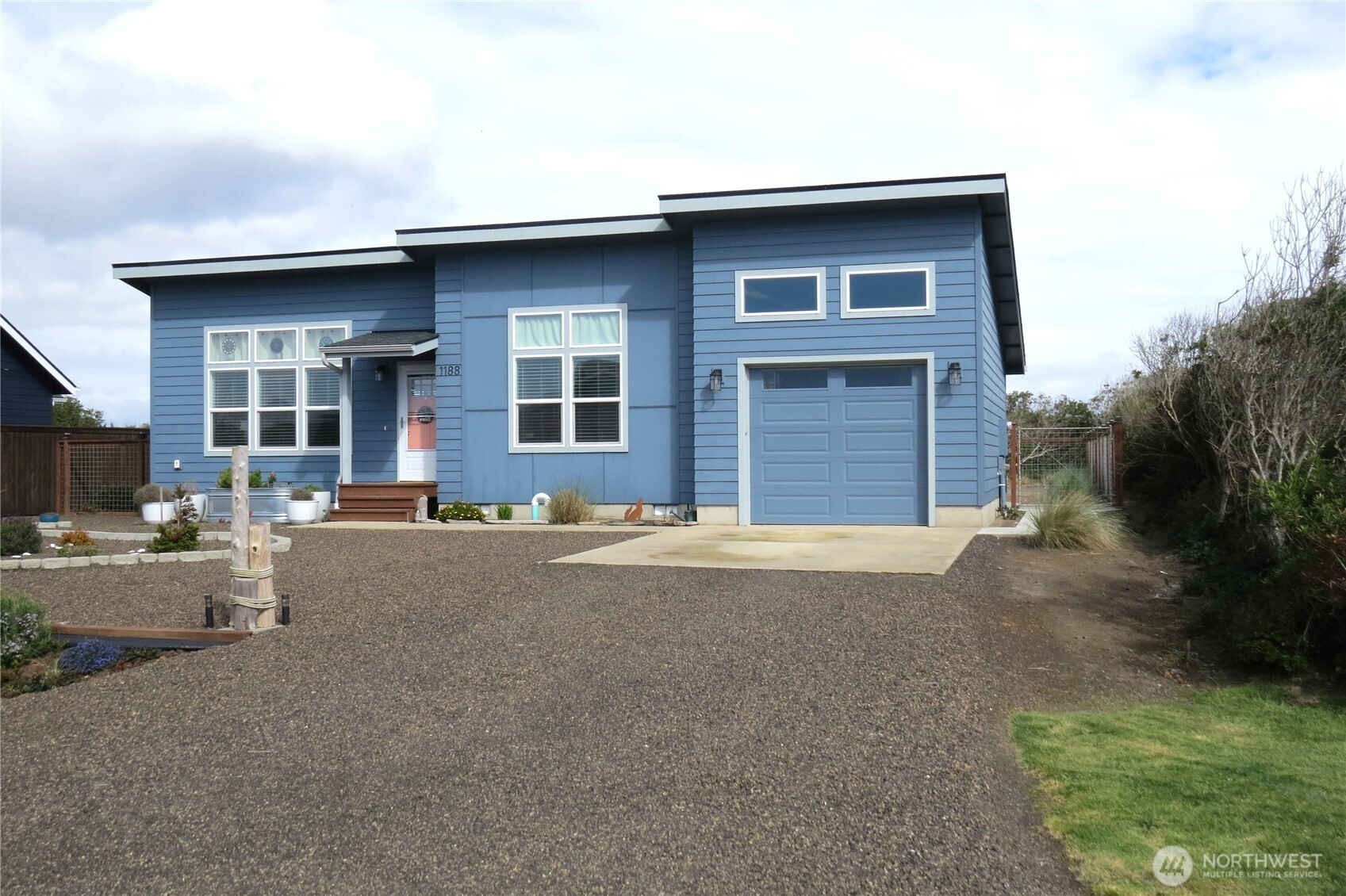 1188 Greenview Avenue SW, Ocean Shores, WA 98569