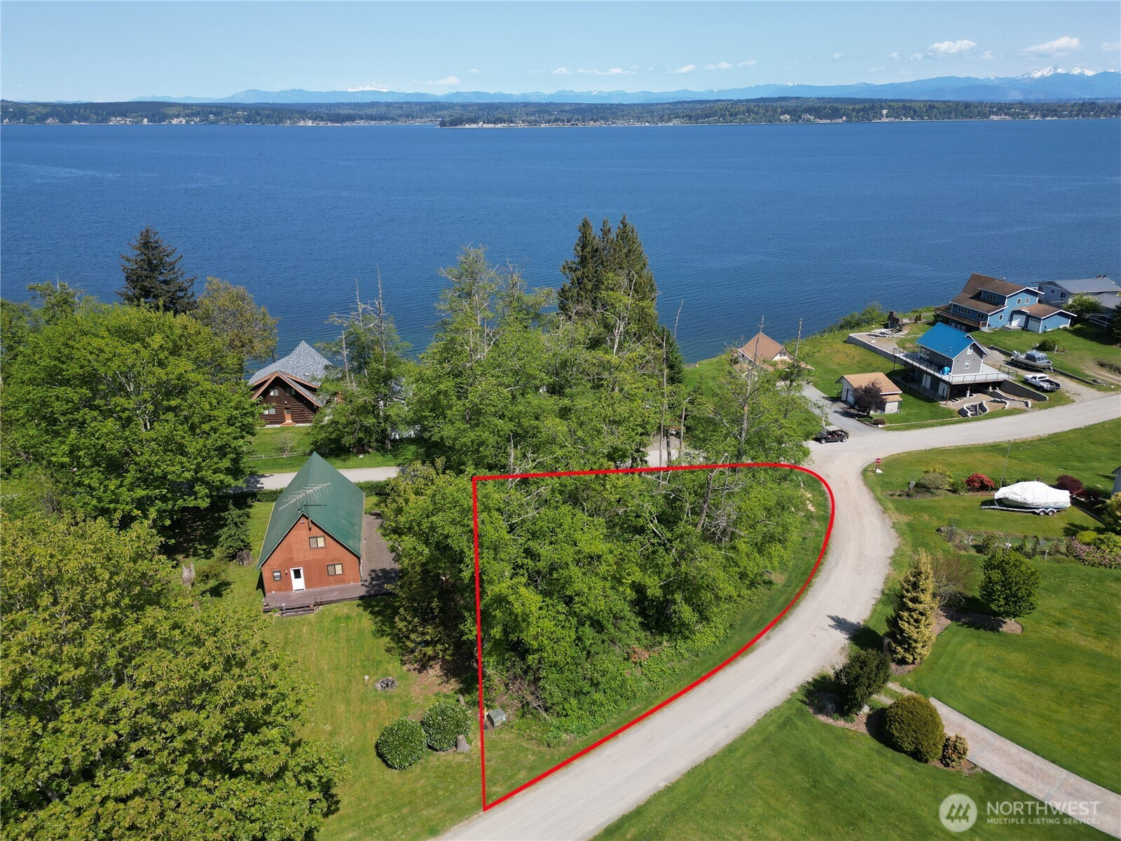 54 A Saratoga Drive, Hat Island, WA 98206