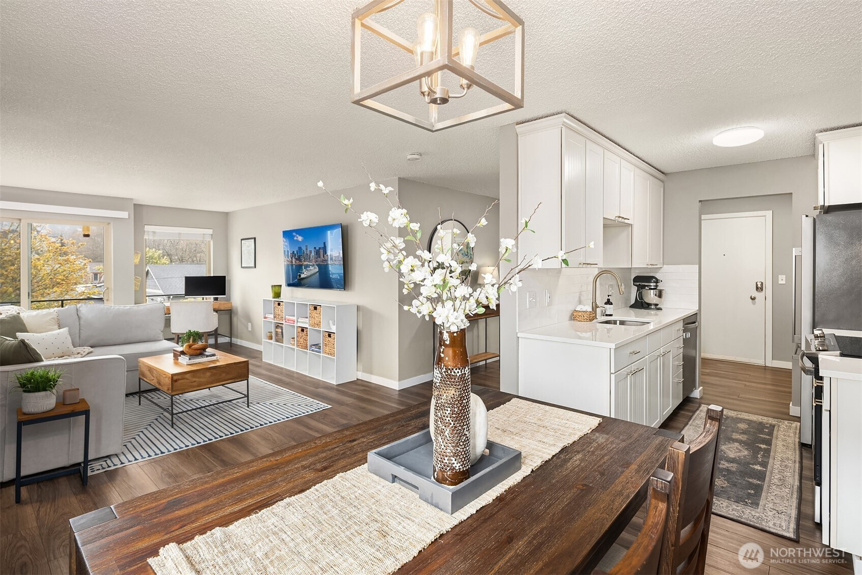 5501 11th Avenue NW, Seattle, WA 98107