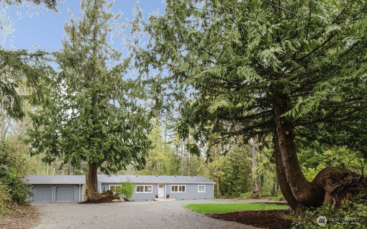 21579 Howard Avenue NE, Kingston, WA 98346