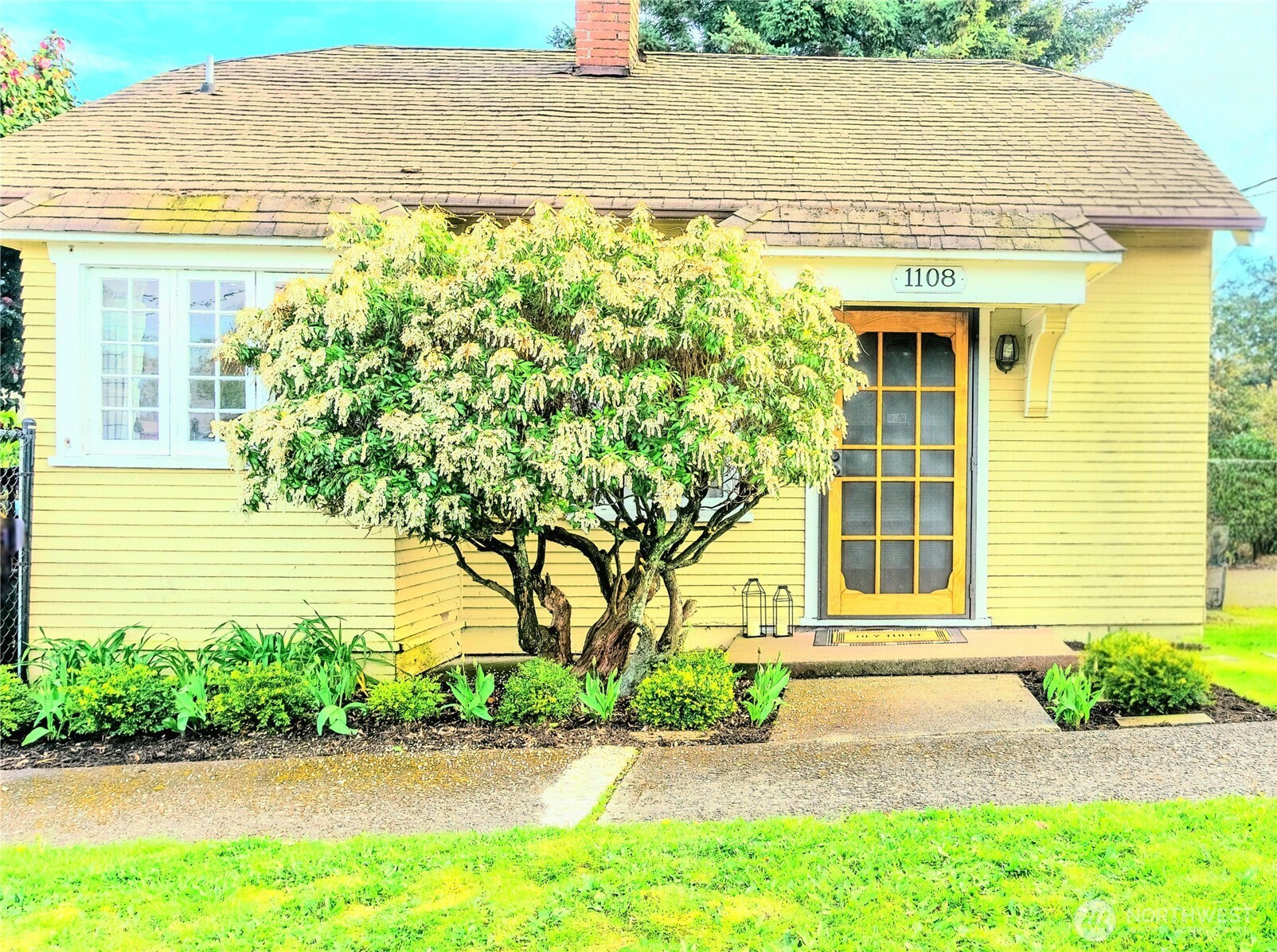 1108 S 43rd Street, Tacoma, WA 98418