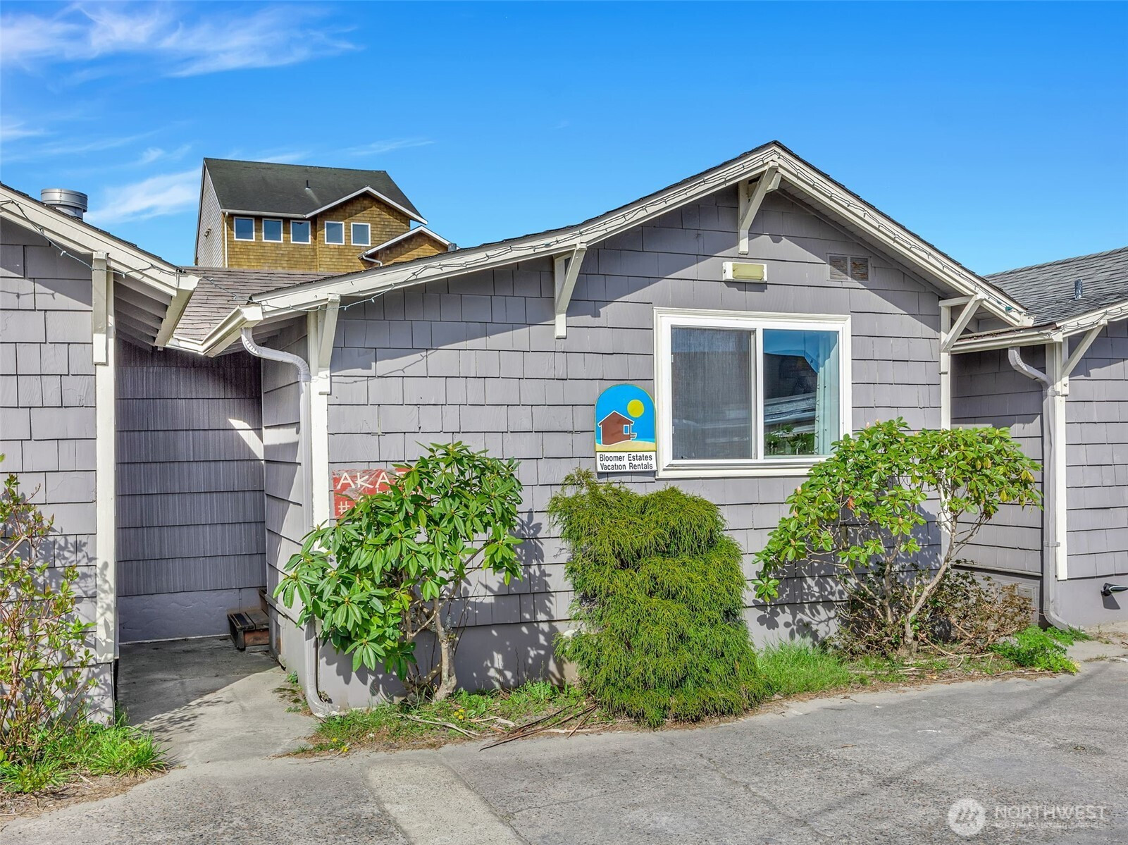 105 Ocean Beach Boulevard, Long Beach, WA 98631