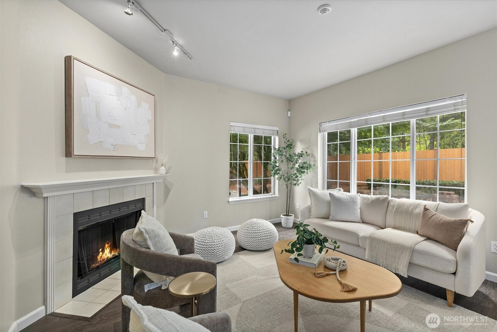 10909 Avondale Road NE, Redmond, WA 98052