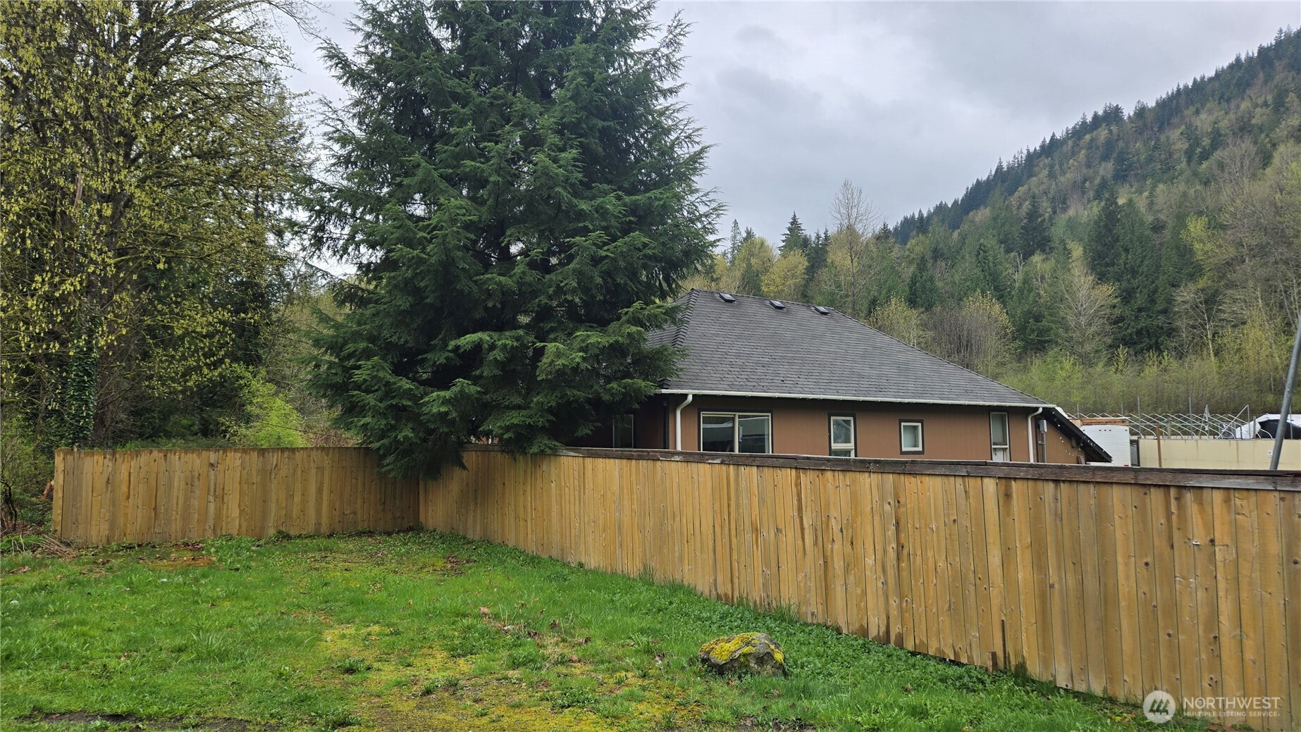 5898 Mt Baker Highway, Deming, WA 98244