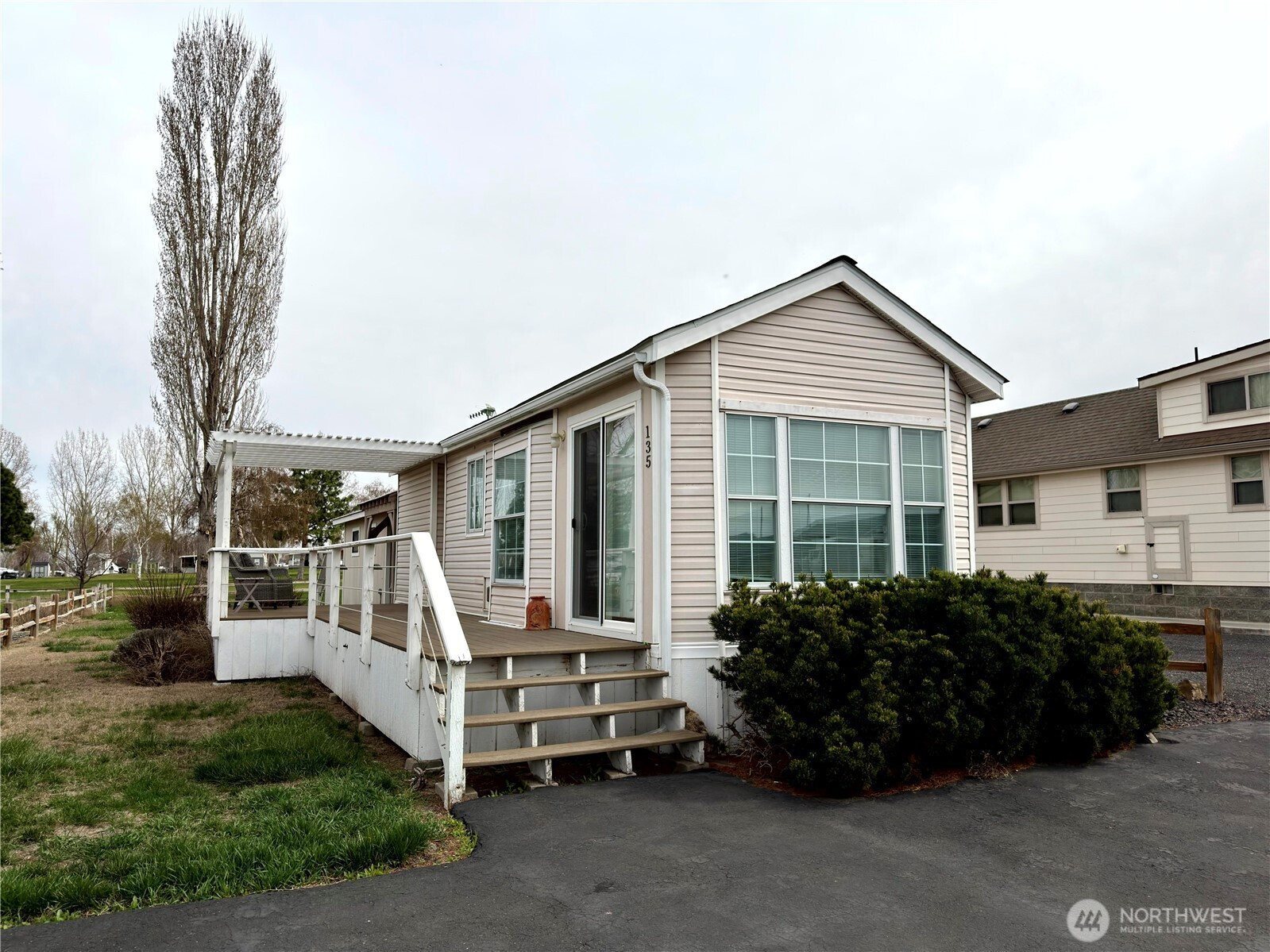 7037 HWY 262 E, Othello, WA 99344