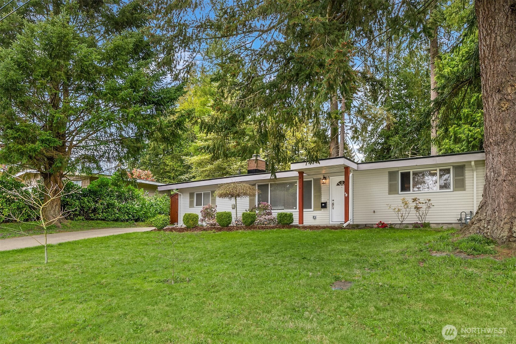 4114 Bledsoe Avenue, Bremerton, WA 98310