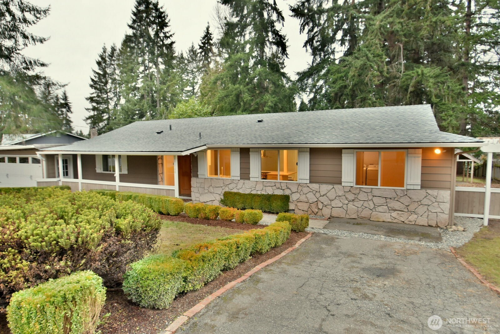 17708 NE 160th Place, Woodinville, WA 98072