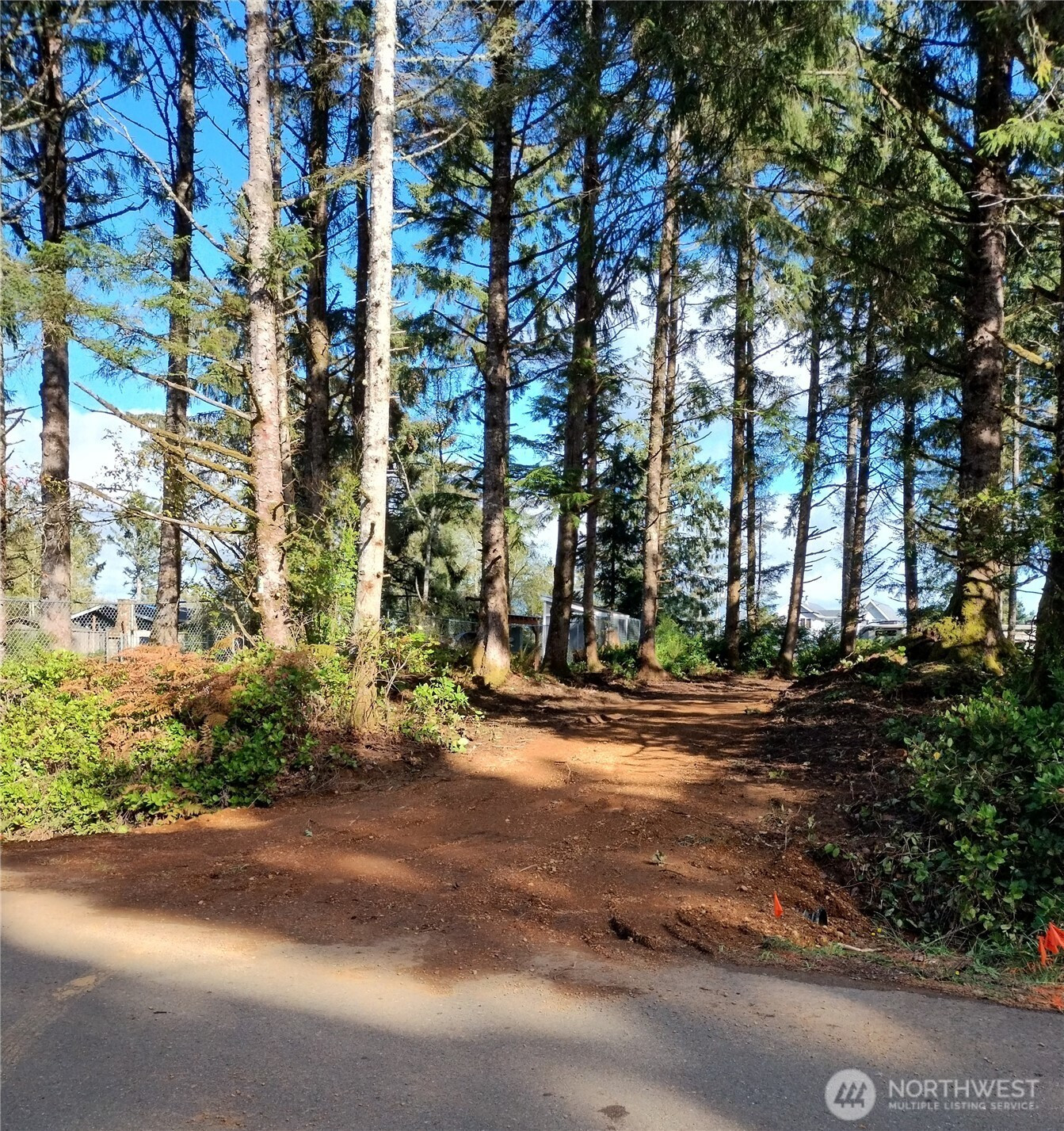 762 Chenois Avenue NE, Ocean Shores, WA 98569