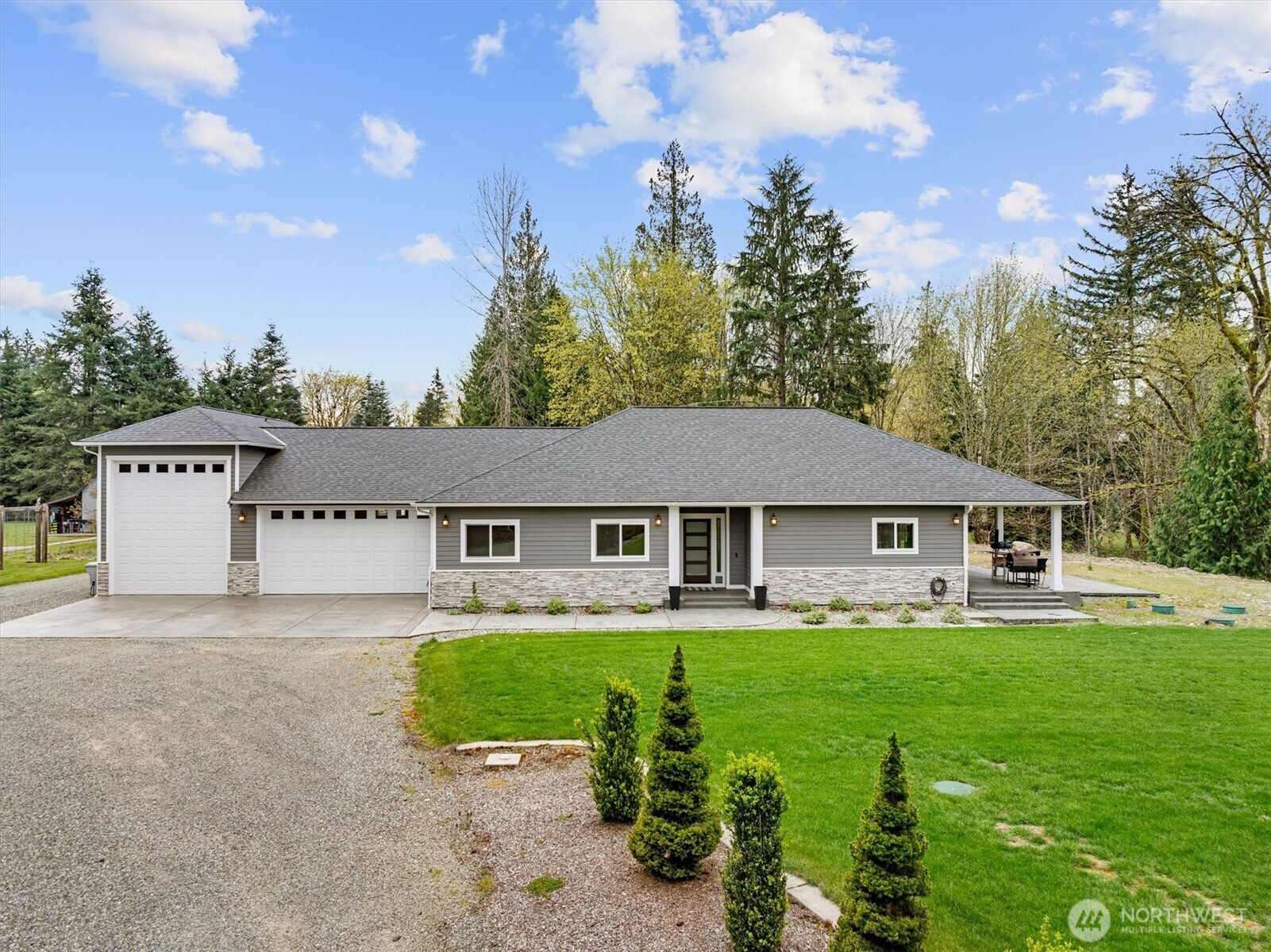 20025 SE 232nd Street, Maple Valley, WA 98038