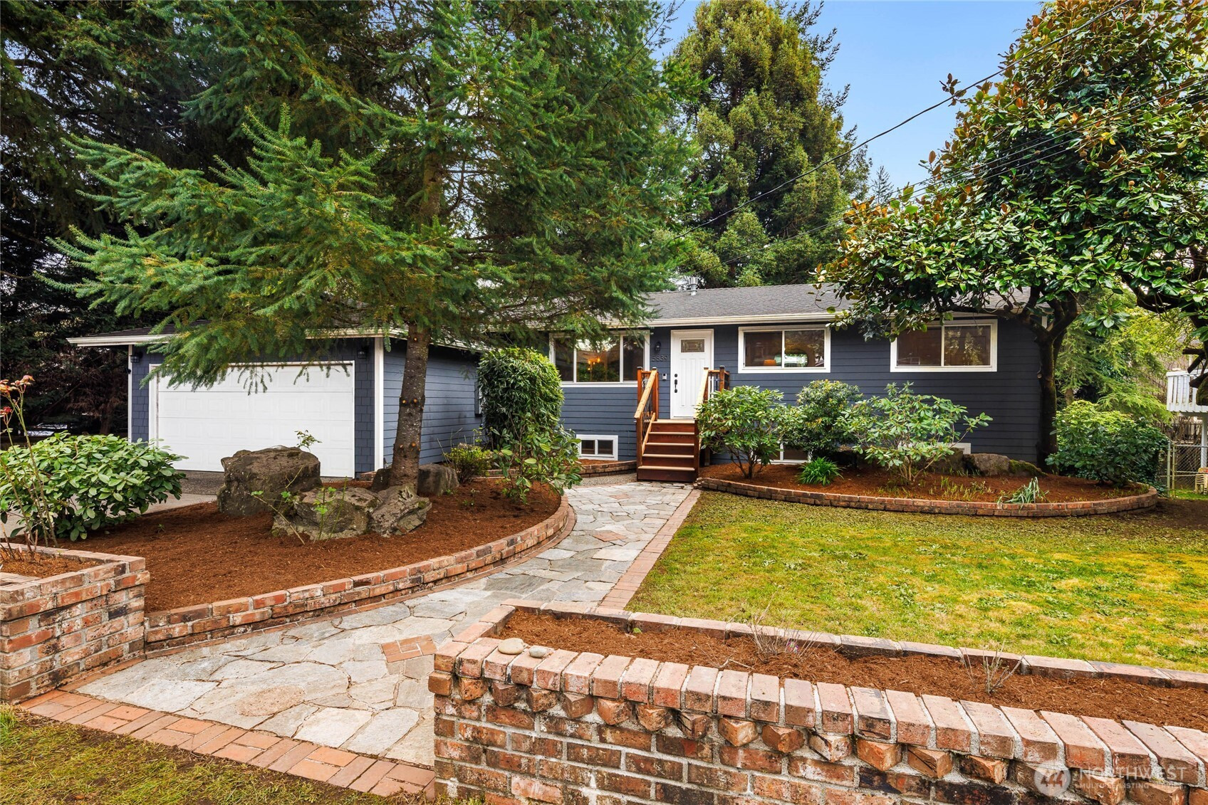 5839 NE 197th Street, Kenmore, WA 98028