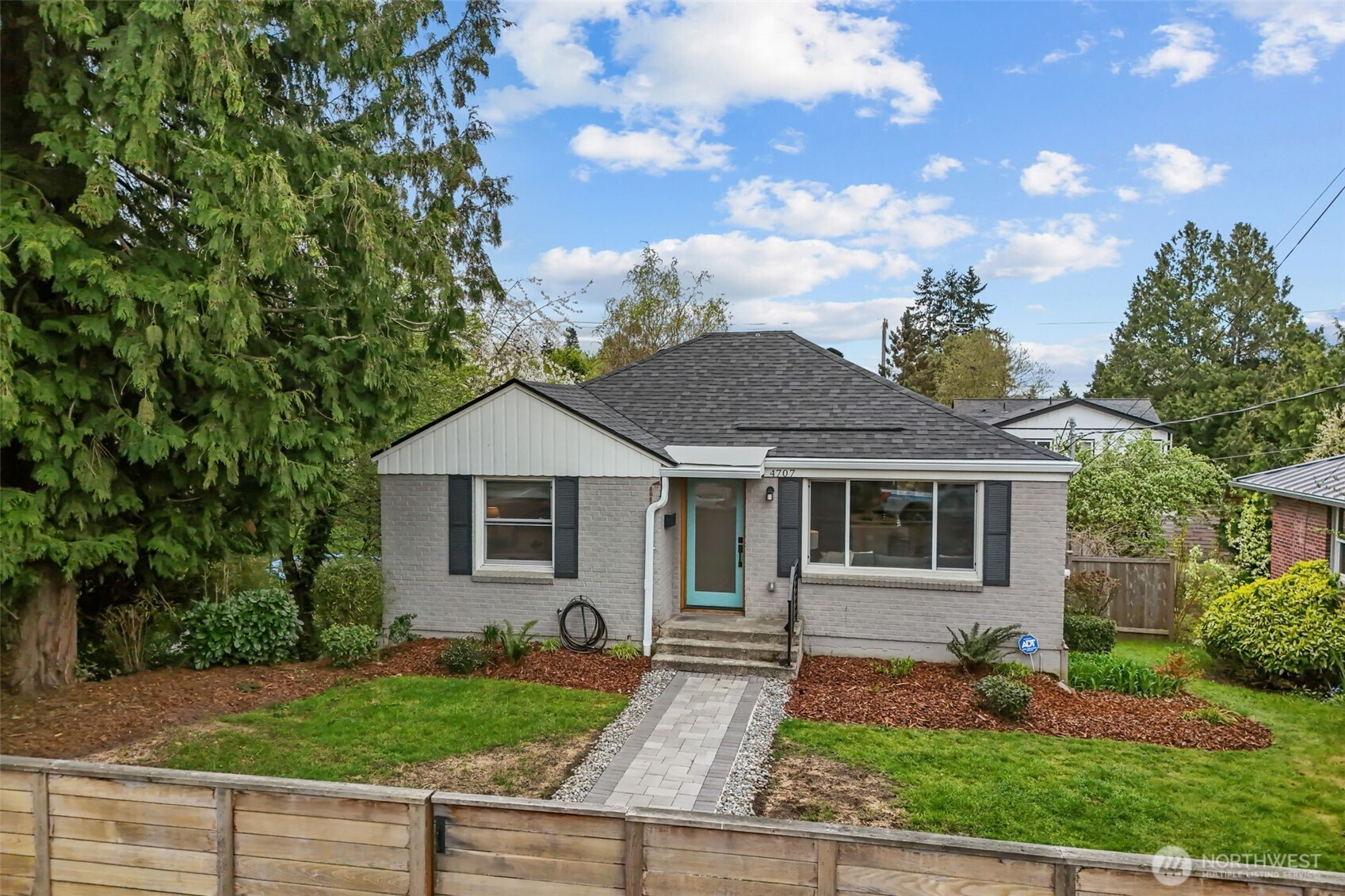 4707 S Brandon Street, Seattle, WA 98118