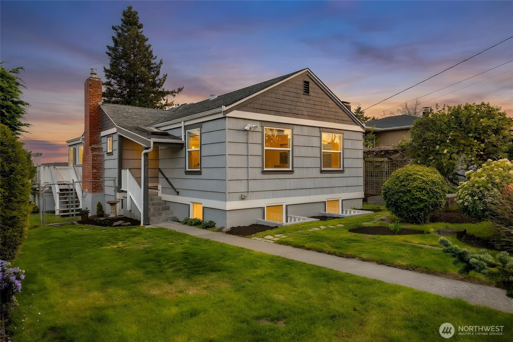2010 9th Street, Anacortes, WA 98221