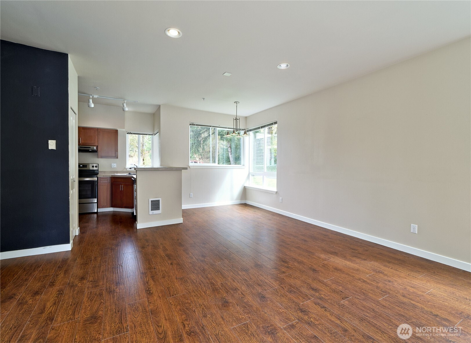 12012 NE 204th Place, Bothell, WA 98011