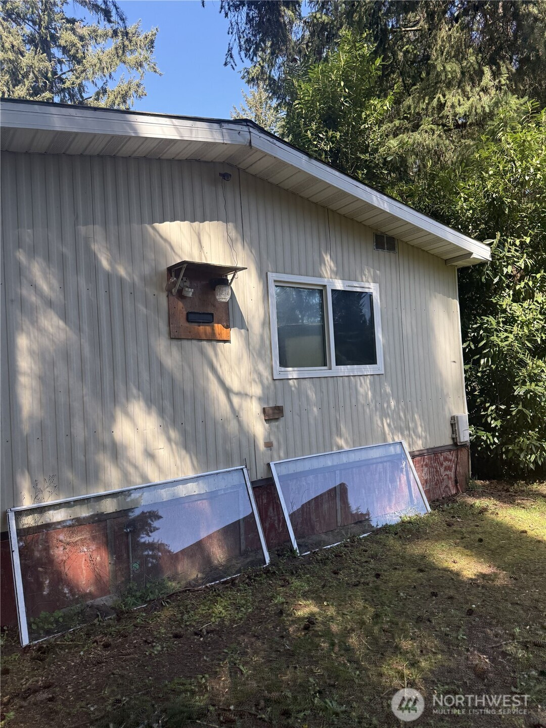 6620 301st Street Ct S, Roy, WA 98580