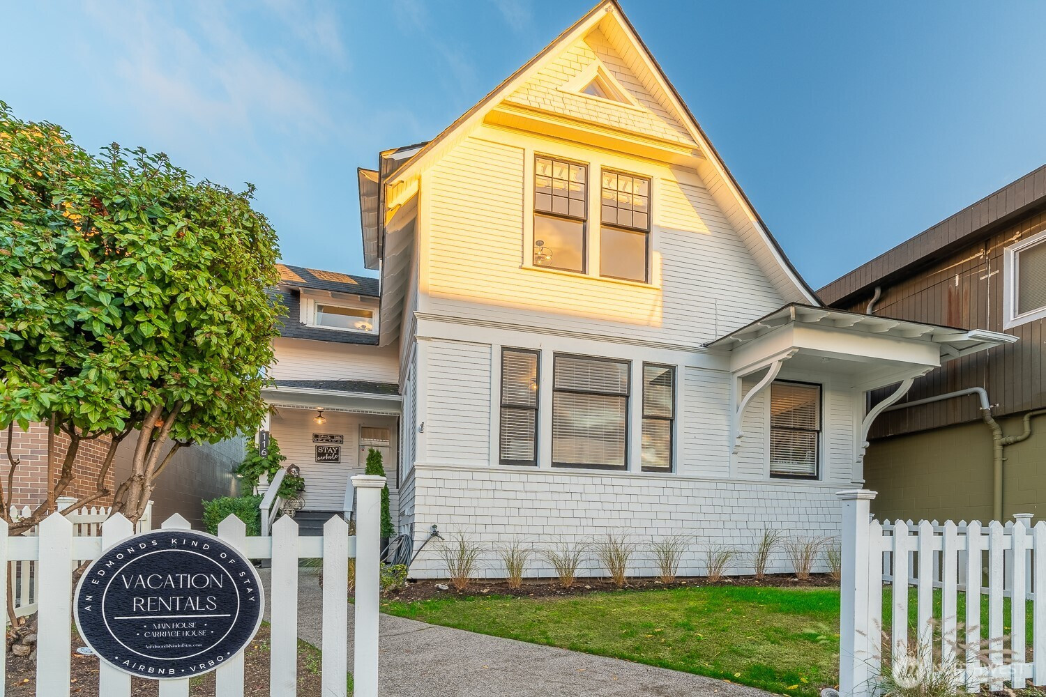 116 4th Avenue N, Edmonds, WA 98020