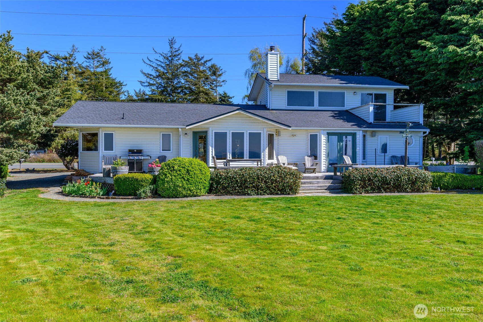 1889 West Beach Road, Oak Harbor, WA 98277