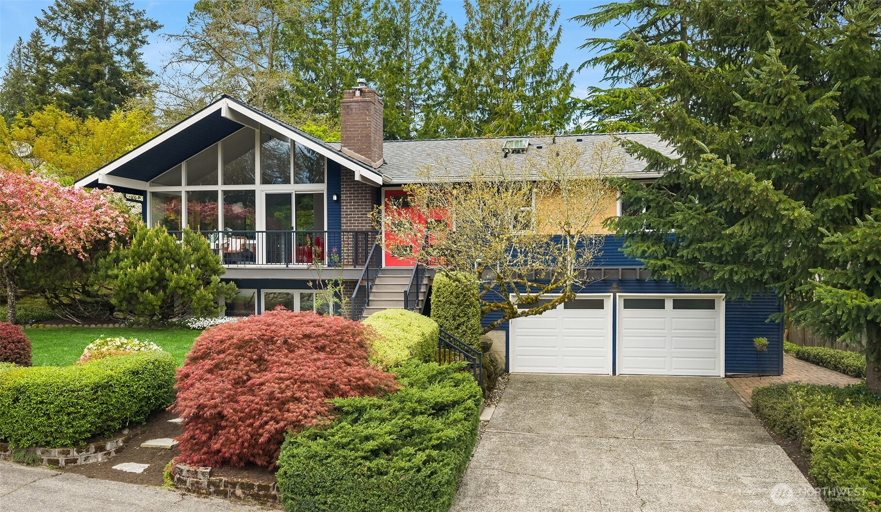 17420 NE 11th Street, Bellevue, WA 98008