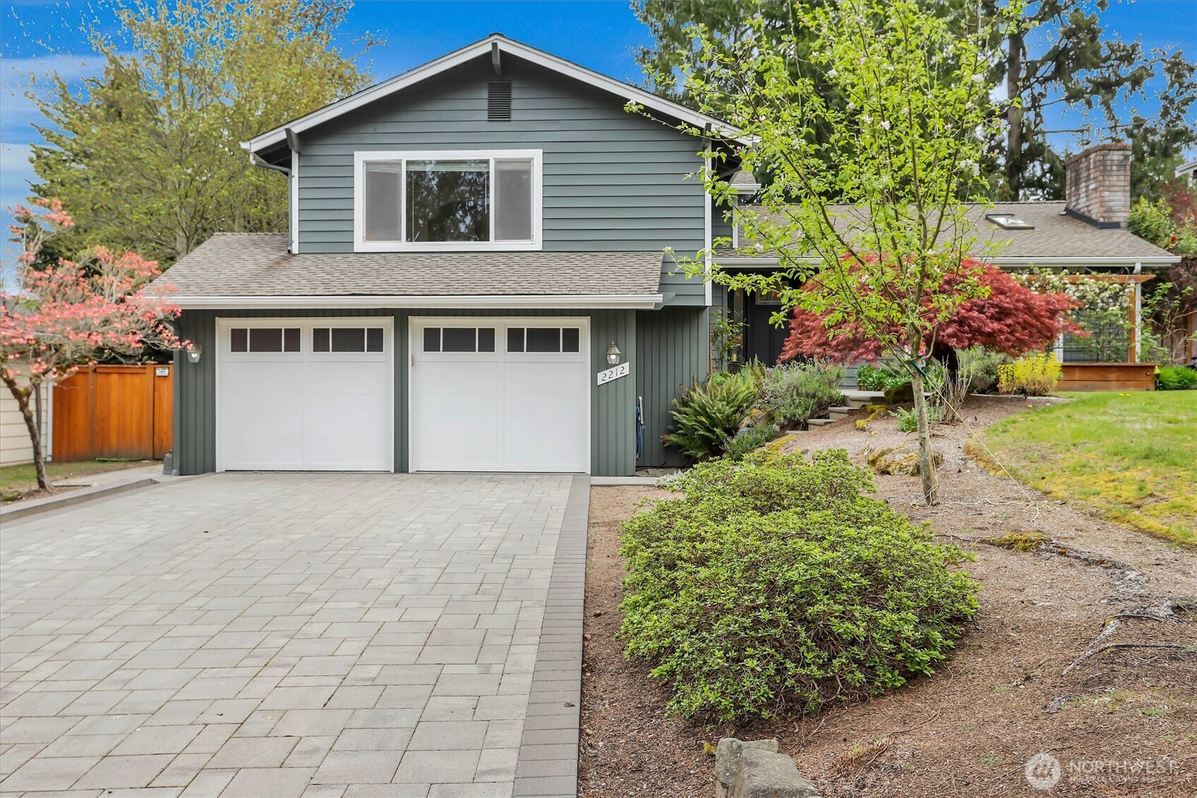 2212 186th Avenue NE, Redmond, WA 98052