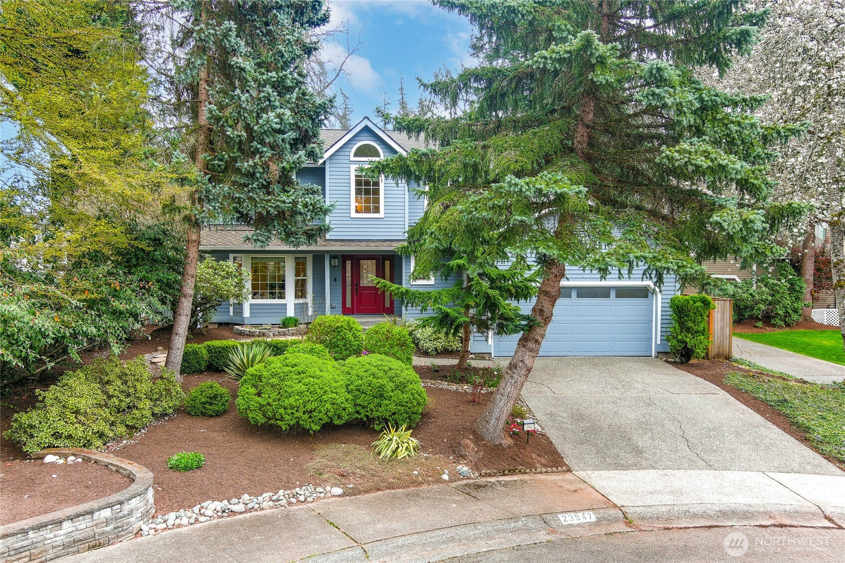 23947 SE 42nd Place, Sammamish, WA 98029