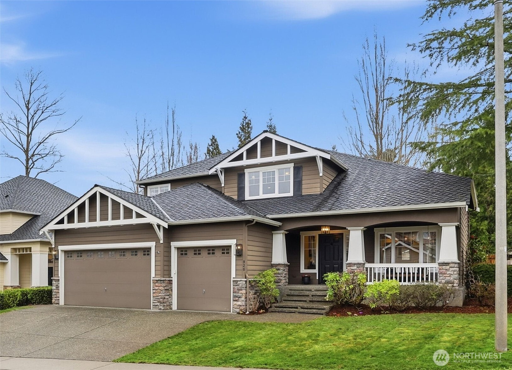 928 271st Avenue SE, Sammamish, WA 98075