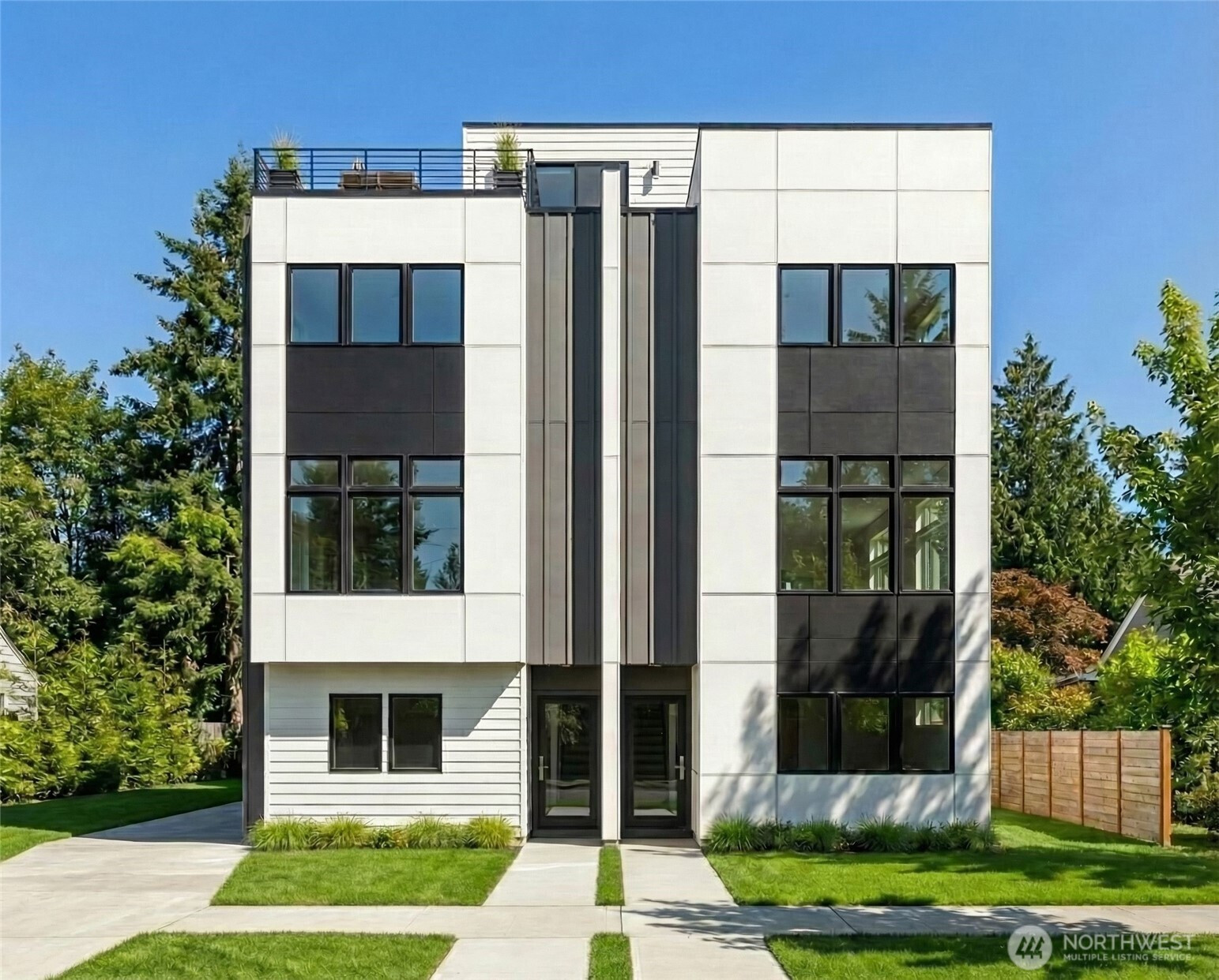 3636 Greenwood Avenue N, Seattle, WA 98103