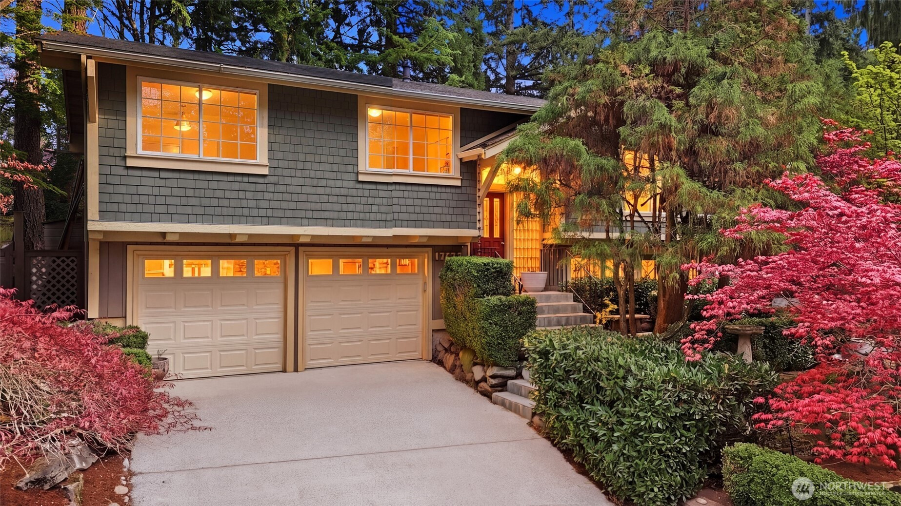 17133 NE 84th Street, Redmond, WA 98052