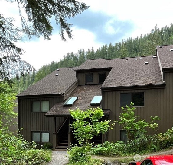 10500 Mt Baker Highway, Glacier, WA 98244