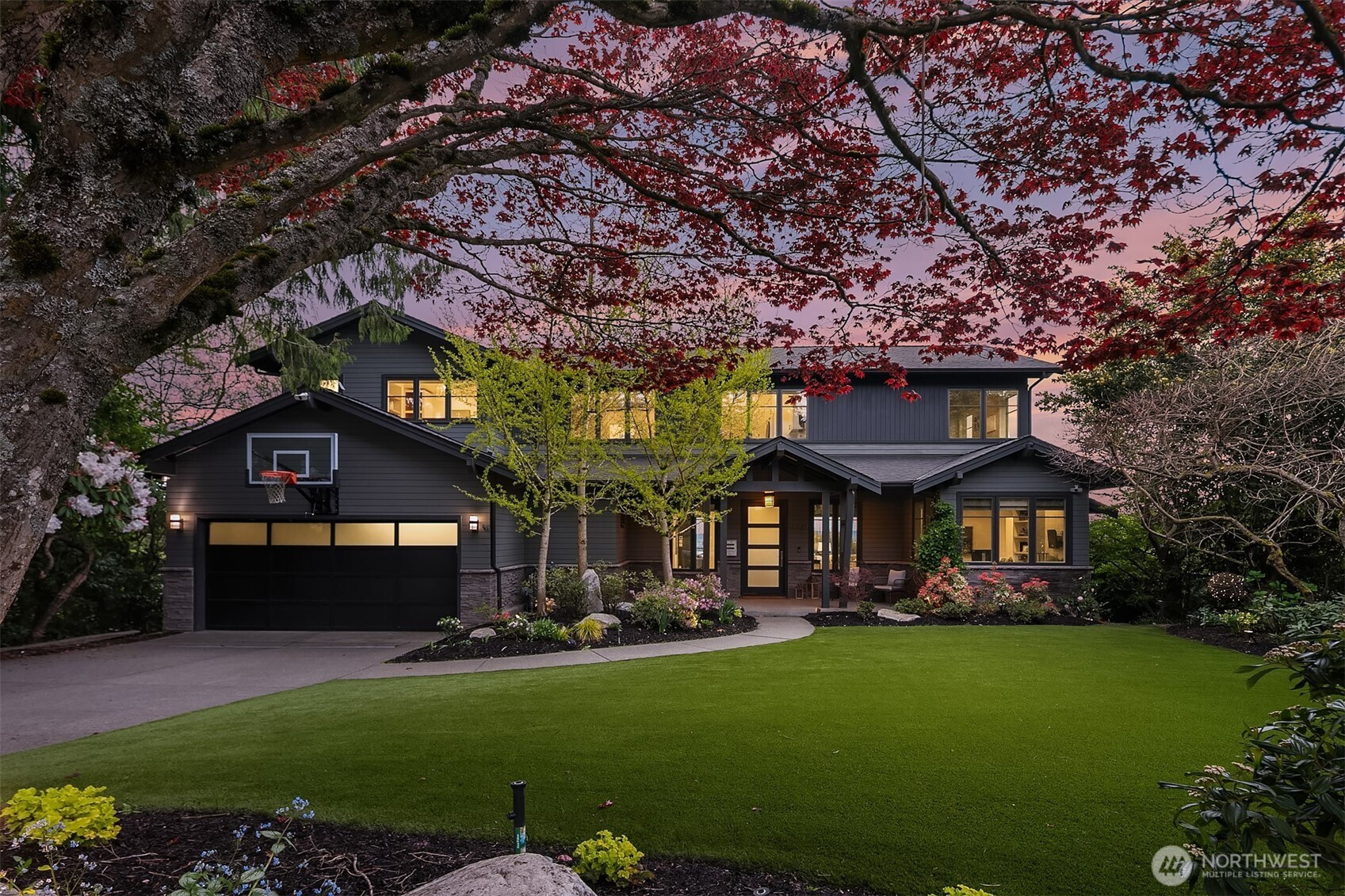 7310 51st Avenue NE, Seattle, WA 98115