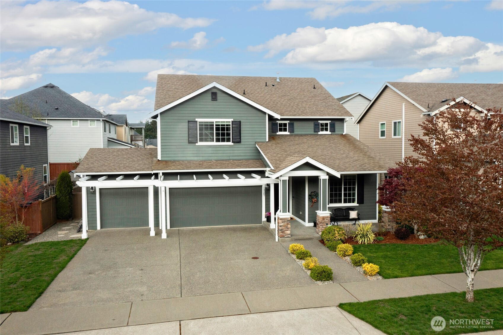 14207 Overlook Drive E, Bonney Lake, WA 98391