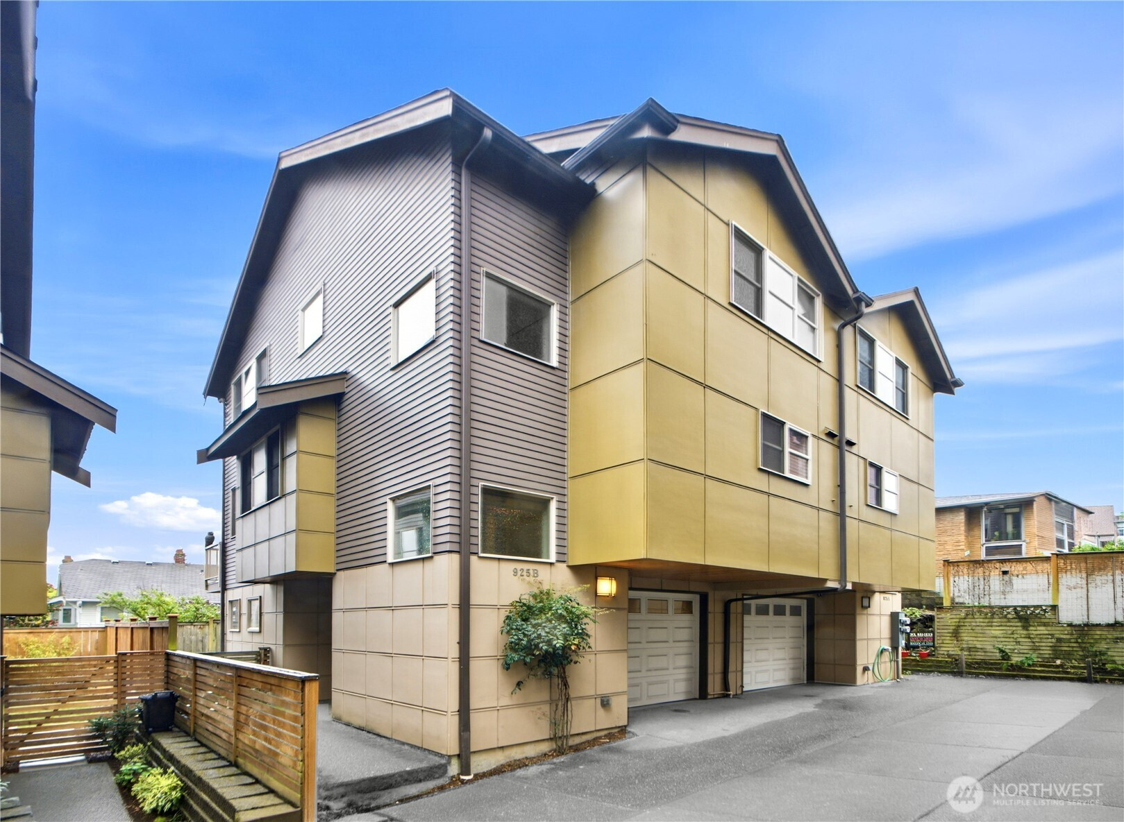 925 N 85th Street, Seattle, WA 98103