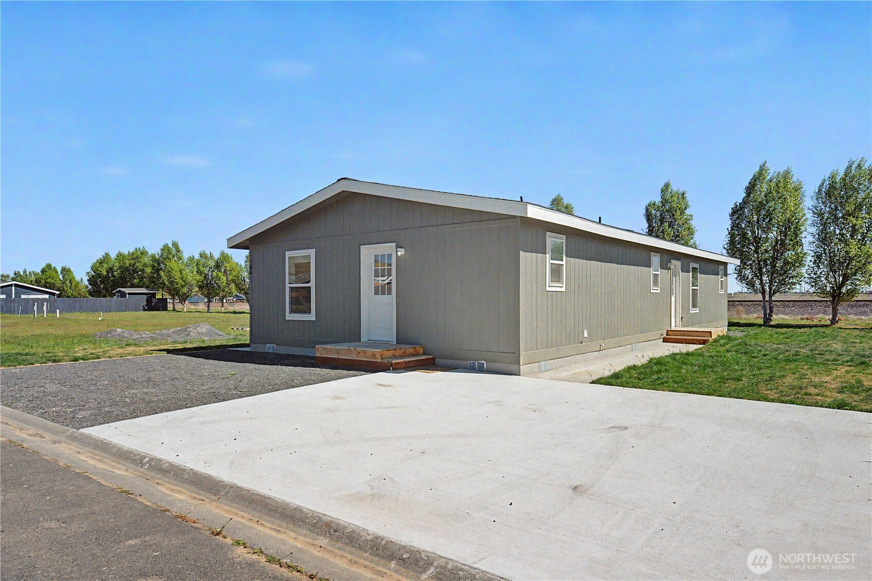 2480 Basin Street SE, Ephrata, WA 98823